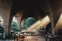 ノマーデ テンプル ホルボックス