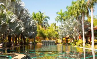 Full Moon Village Resort
