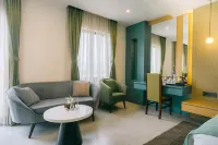 Hotel Aikawa Отели в г. Саураха