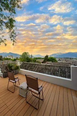 Lijiang Old Town Chunshi·Zhiyi Guan Ancient Town Panoramic B&B