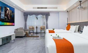 Xunxuan Hotel (Wuyi Square)