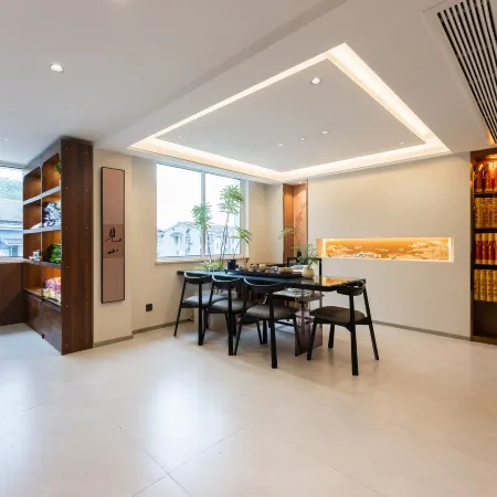 Putuo Mountain Island Homestay (Puji Zen Temple)