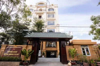 Golden Emerald Resort Hotels in Chanh Nghia