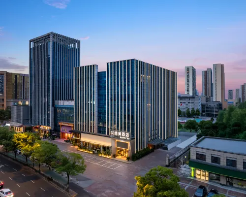 Gemei Hotel (Yancheng Wuyue Plaza) Hotels near Wujin