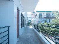 RedDoorz @ Aurea Apartelle Hotels near Casa Mariquit