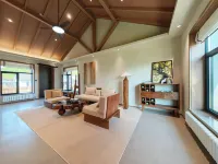 Red Bean Forest Inn Hotels in Genhe