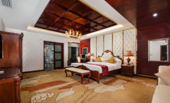 Xunfa Hotel (Huian County Government Gymnasium Branch)