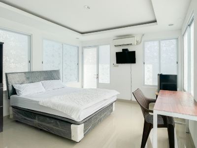 RedDoorz near Politeknik Pariwisata Nusa Dua Bali