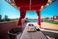 LIBAI - Rooftop Pools