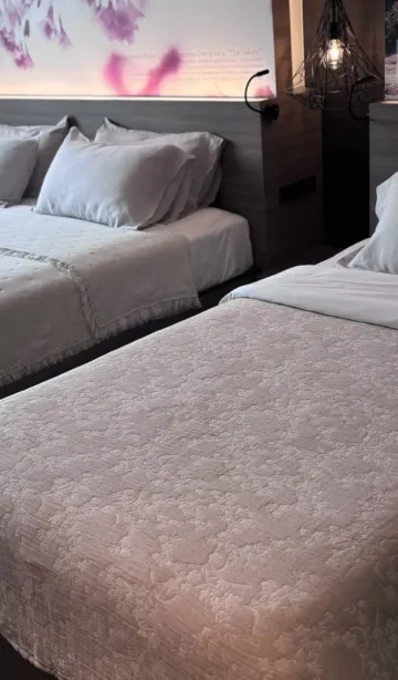 ห้องแฟมิลีสวีทแบบหนึ่งห้องนอน