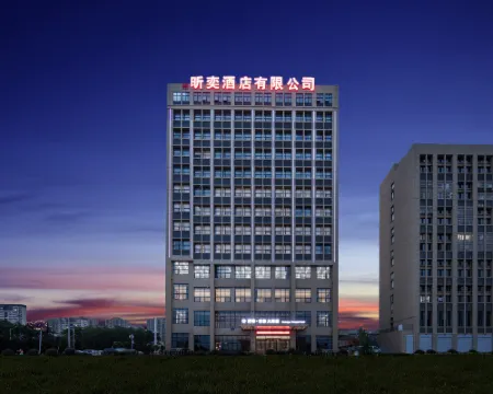 Lingbi Huangpu Hongtai Grand Hotel (LADI SHOPPING PLAZA) Hoteles en Condado de Lingbi