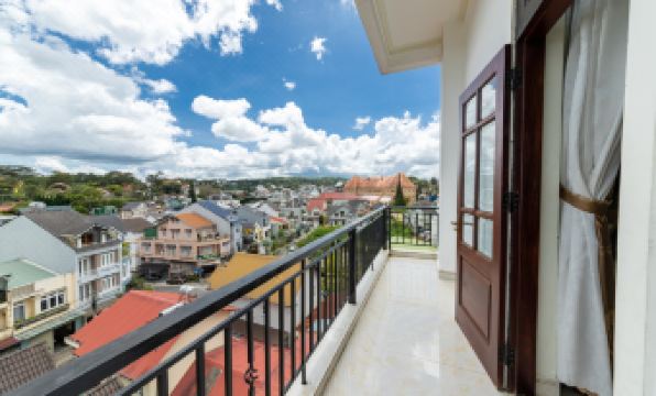 Xuan Truong DaLat Central