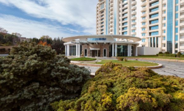 Badamdar Hotel & Residences