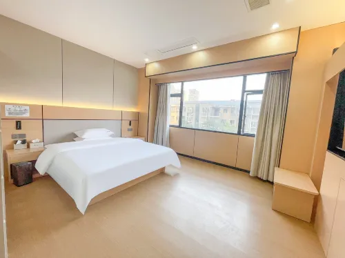 Shiji Hotel