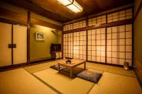 Ooedo Onsen Monogatari Unazuki Grand Hotel（Old:Yukai Resort Premium Unazuki Grand Hotel） Hotel a 