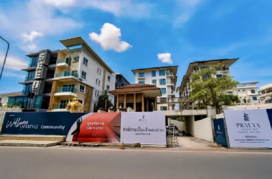 Prayaa Wellness Bangsaen Hotels near Wonnapha Beach