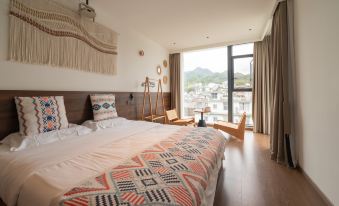 Nayuan Mountain Creek Homestay (Jixi Kantou Ancient Village)