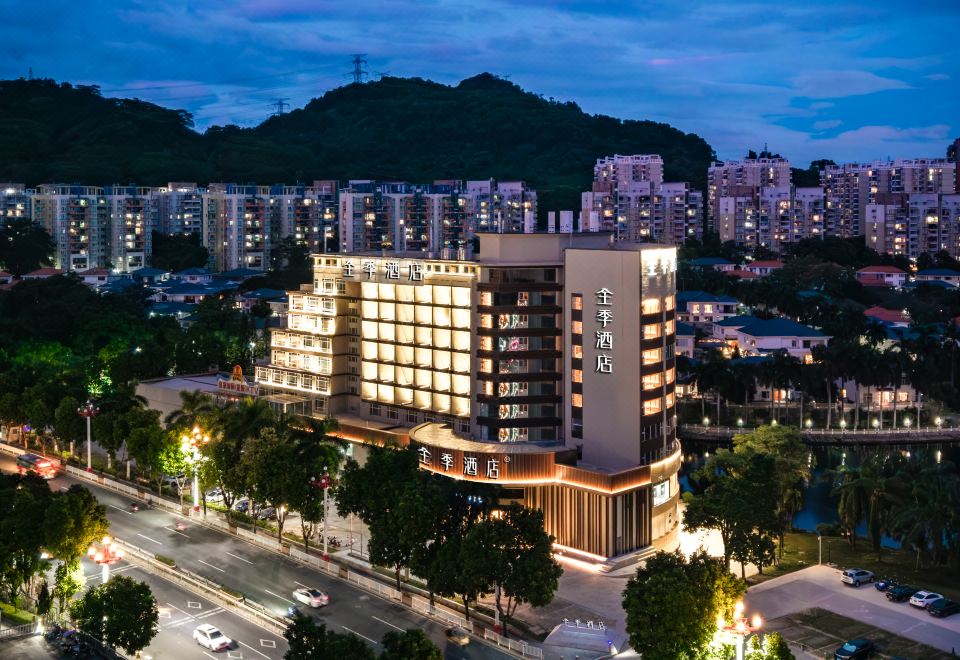 hotel overview picture