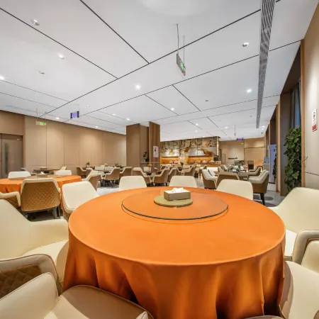 Kaixiang Yilan Hotel Отели рядом с достопримечательностью «Дельфин Лэнд»