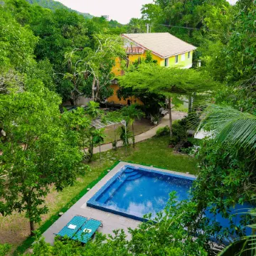 Kep Arunrass Boutique