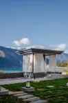 Nyingchi Zangnan Taogu Hotel