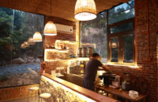 Lotus Dwelling Mountain Villa Homestay