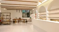 Wuyong Residence (Pu'er Station) - Kitchens