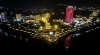 Yibin Ruijing Boutique Hotel - Mountain view