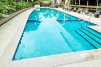 Mella Hotel Manila near NAIA Airport - Rooftop Pools