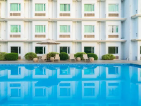 ไมโครเทล บาย วินด์แฮม เซาท์ฟอร์บส์ใกล้กับนูวาลี โรงแรมในลากูนา