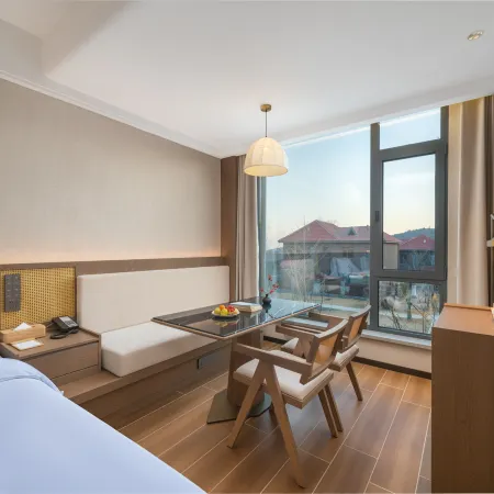Yunju Hot Spring Resort Hotel (Tai'an Fengchan Ceremony Fantawild Branch)