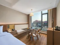 Yunju Hot Spring Resort Hotel (Tai'an Fengchan Ceremony Fantawild Branch)
