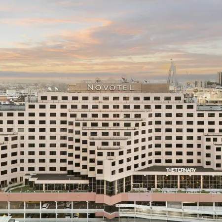 Novotel Sydney Darling Harbour Отели рядом с достопримечательностью «Гавань Дарлинг»