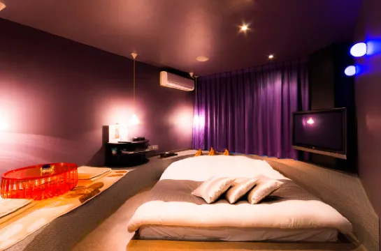 HOTEL.R (僅限成人)