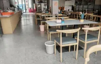 Huayi Zhilv Hotel - breakfast