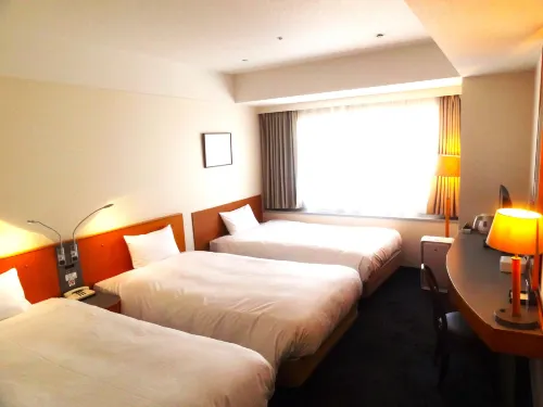 Yokohama Techno Tower Hotel - Mountain view