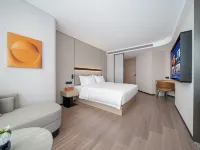 Yixin Chengju Hotel Apartment (Luoyang Peony Square & Wangfujing Branch) - New
