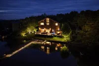 The Lake House Nojiriko Hotels in 