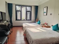 Qingxinge Homestay (Youbu Ancient Town) - balcony