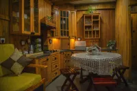 Wooden Villa Bungalow