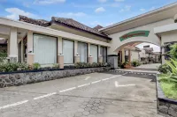 Townhouse Oak near Sokaraja Purwokerto formely Magnum Hotel & Resort