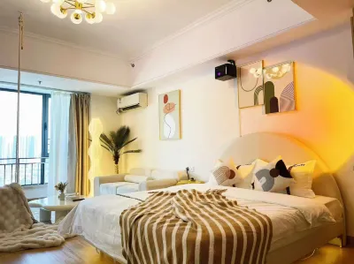 Yueshe Art Apartment (Foshan Qiandeng Lake Wanda Plaza) Hotéis em Nanhai Center