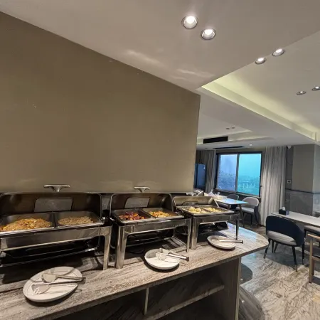 Lanxi Moshang Hotel
