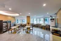 AHAO Yahao Hotel (Fuzhou Cangshan Wanda Plaza Aegean Hai Shopping Plaza Branch) - 3 stjerner