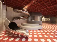 RedDot Hotel - parking