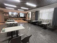 Dehui Qiantang Elegant Restaurant Business Hotel Hotels in Dehui