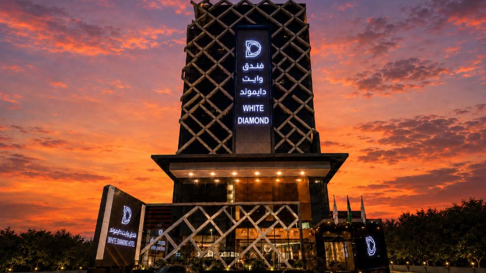 White Diamond Hotel Sari