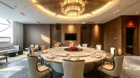 JINLING GRAND HOTEL CRAYFISH XUYI - فطور