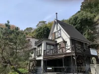 LT USAMI MORI - Kylpyammeita