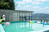 Wawu · Mountain is Mountain · Designer Vacation Apartment (Yanu Lake) - Hot Springs